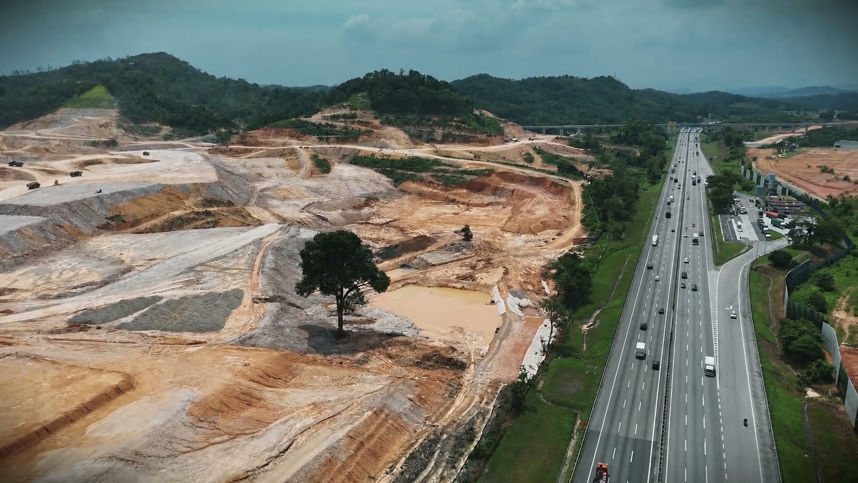 Semi-D Factory in Serendah