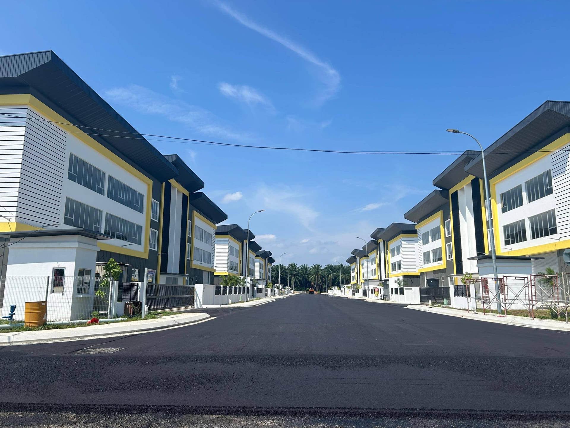 Semi-D Factory in Telok Panglima Garang